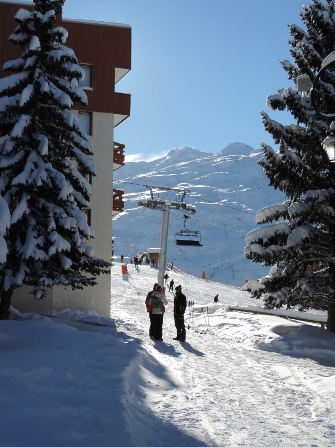 Appartement Les Menuires - 4 Personnes A 20 M Des Pistes Saint-Martin-de-Belleville Exterior foto